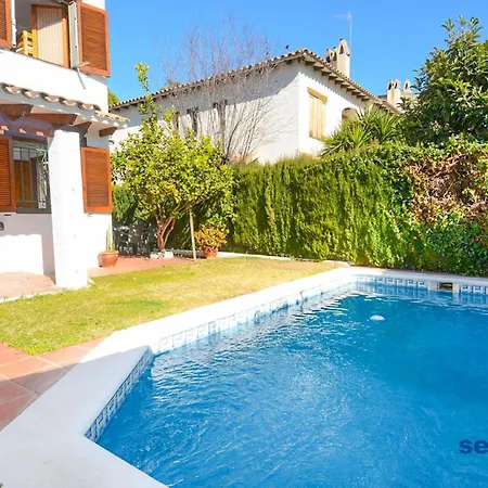 Hotel Casa Roda De Bera, 2 Dormitorios, 6 Personas - Es-320-19 *
