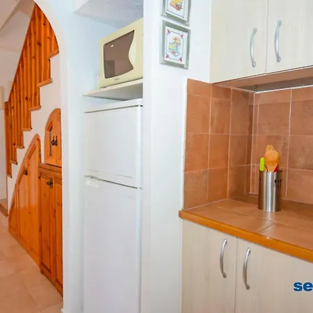Casa Roda De Bera, 2 Dormitorios, 6 Personas - Es-320-19