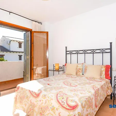 Casa Roda De Bera, 2 Dormitorios, 6 Personas - Es-320-19